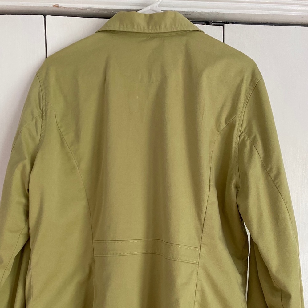 Lightweight jacket - Picture 2 of 3